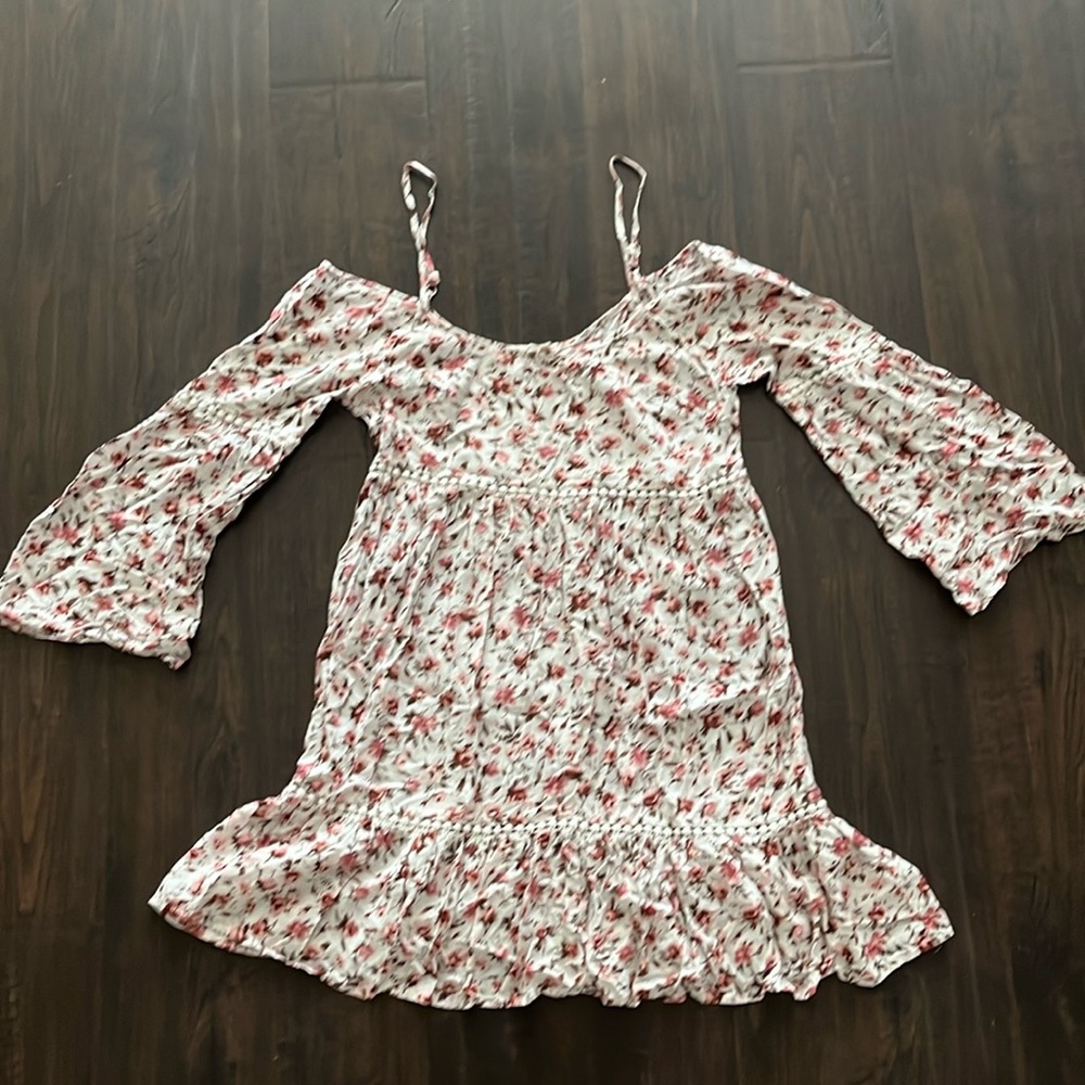 En Creme Floral Dress